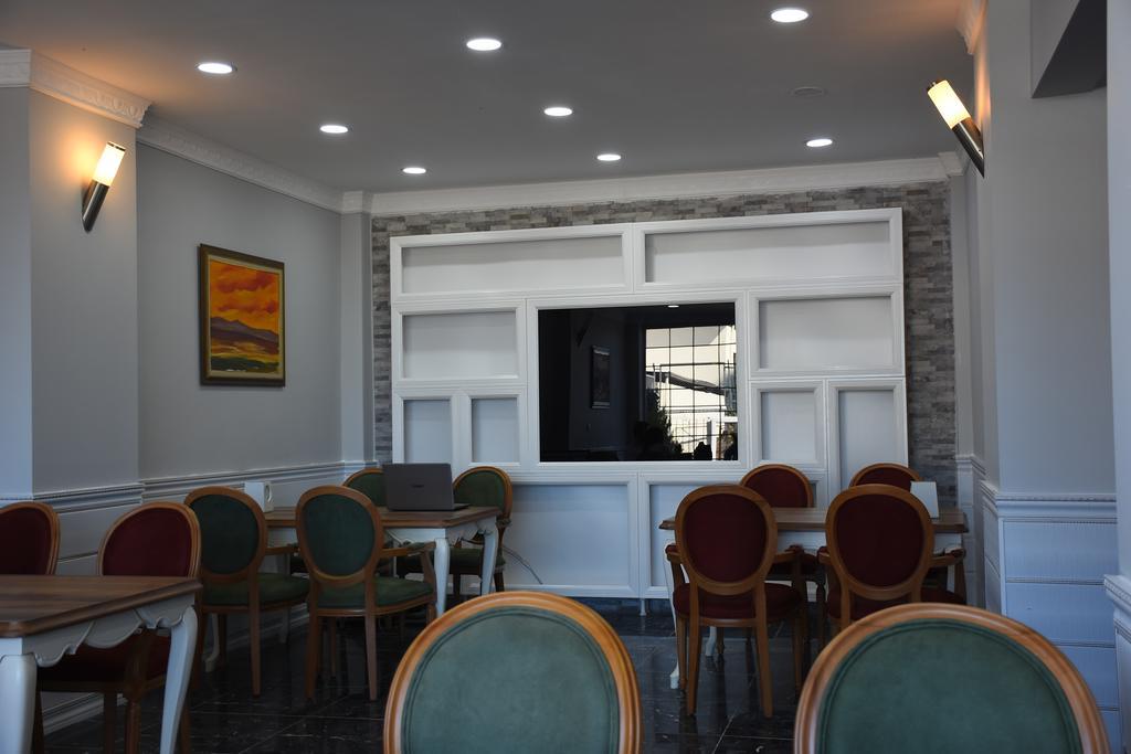 King Butique Hotel Yomra Ngoại thất bức ảnh